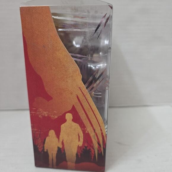 Disney Marvel Logan And X-23 Cosbaby Bobble-Head Figure Set By Hot Toy-Logan - Picture 4 of 5